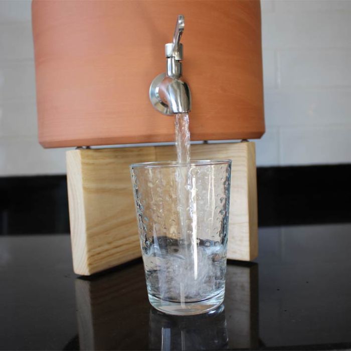 Fontaine à eau filtrante 5 litres émaillée Blanche-Made in France - Nouveau modèle
