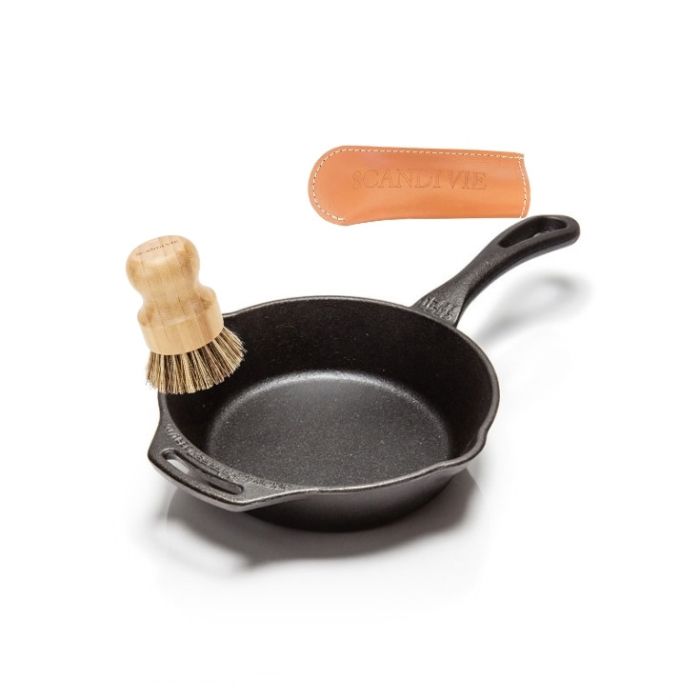 Poêle fonte 20 cm + Manchon protection + Brosse de nettoyage