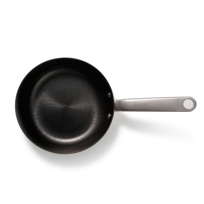 Poêle à frire en fonte légère 24 cm