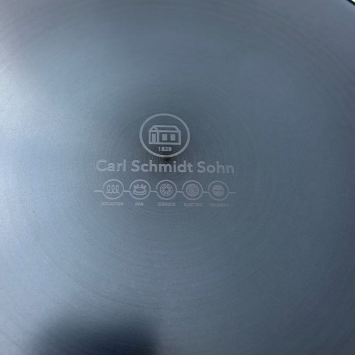 Poêle à frire 28 cm PREMIUM - Fer préculotté
