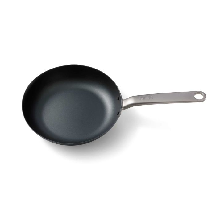 Poêle en acier pré-culottée 24 cm