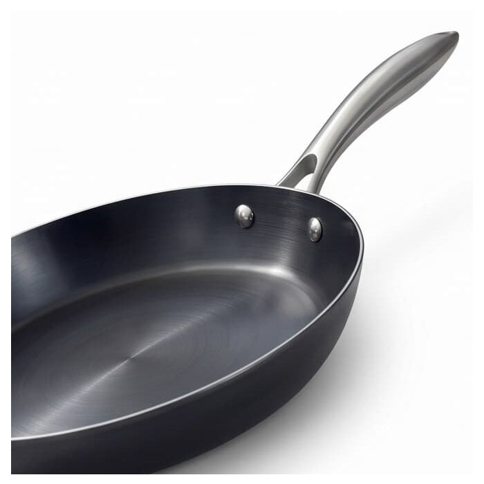 Poêle à frire 24 cm PREMIUM - Fer préculotté