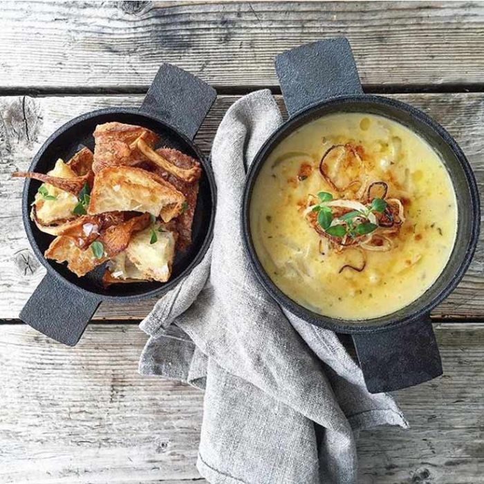 Mini cocotte 0.5 l + couvercle plat