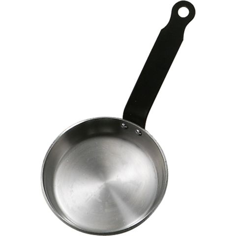 Mini poêle en fer légère pour faire des oeufs et blinis
