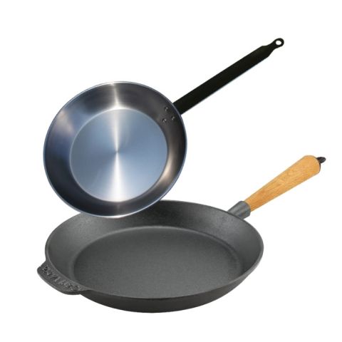 Ensemble de poêles en fonte et acier pour cuisiner sainement sans PFAS ni PTFE