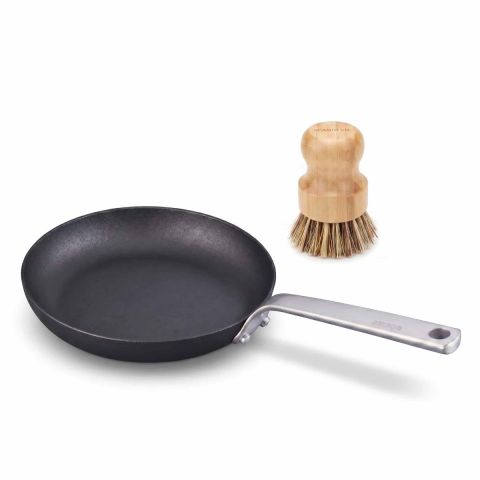 Poêle en fonte 24 cm béka gamme Stark