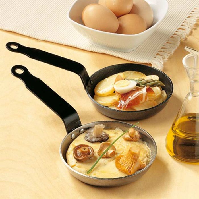 Omelette dans poêle mini blinis