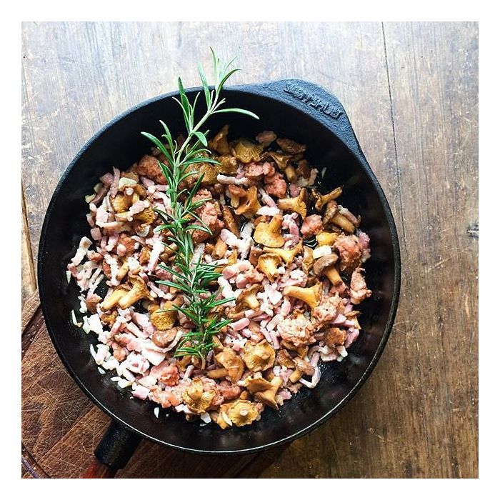 champignons lardons sautes dans wok
