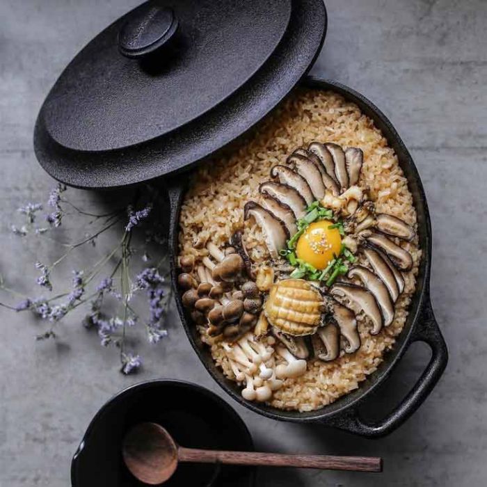  Cocotte en fonte ovale 4 litres - Couvercle fonte